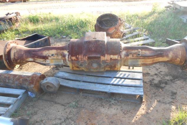 John Deere Axles/ DIFF/ PLANETARY  Part and Part Machine